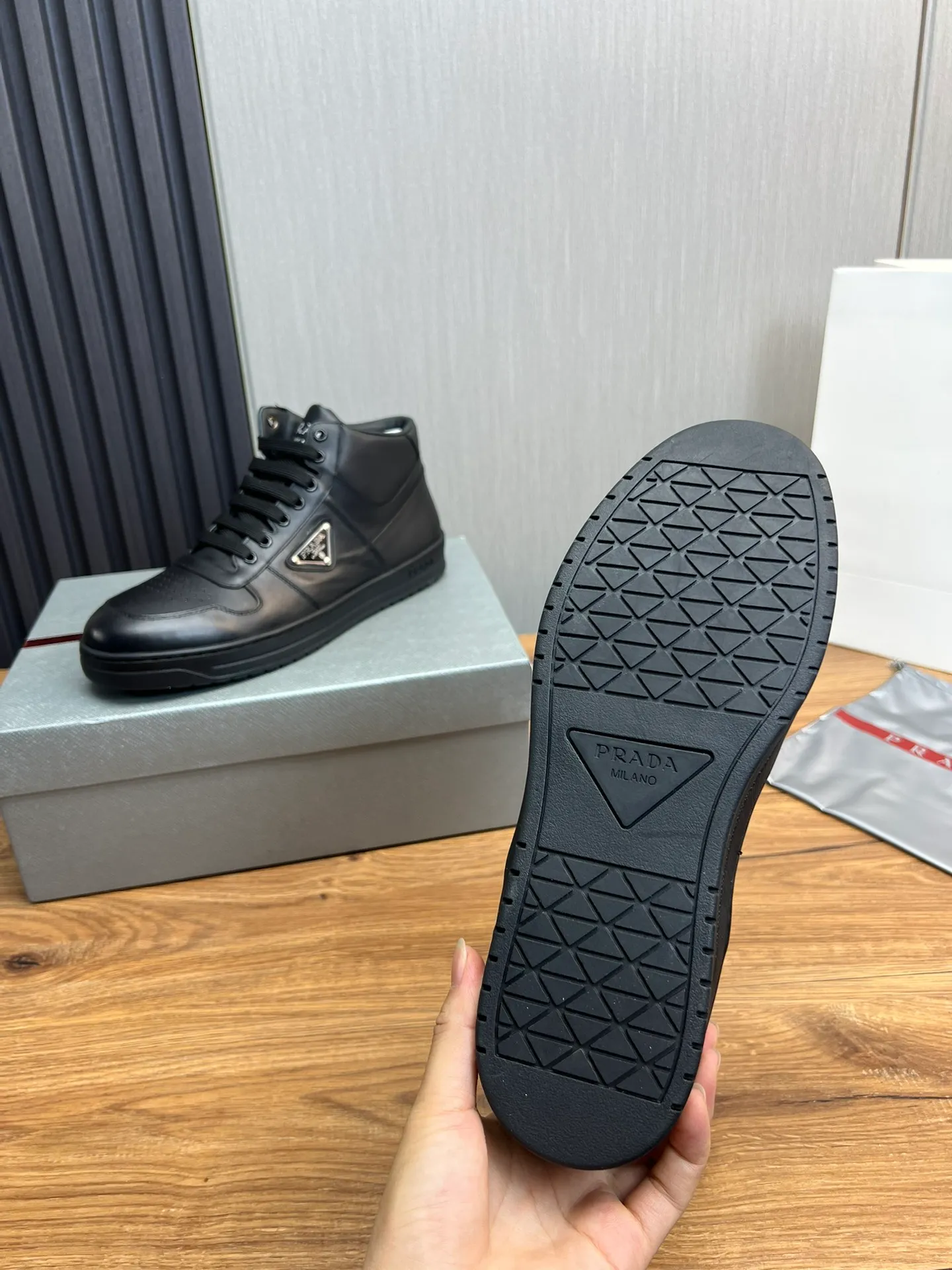 Men's shoes 💰620💰 [PRADA] Autumn and winter hot sale 🔥High quality shipment ✔️Original cowhide + cowhide lining, 1🆚1 replica, original sole, 38-45 (45 customized, non-refundable)